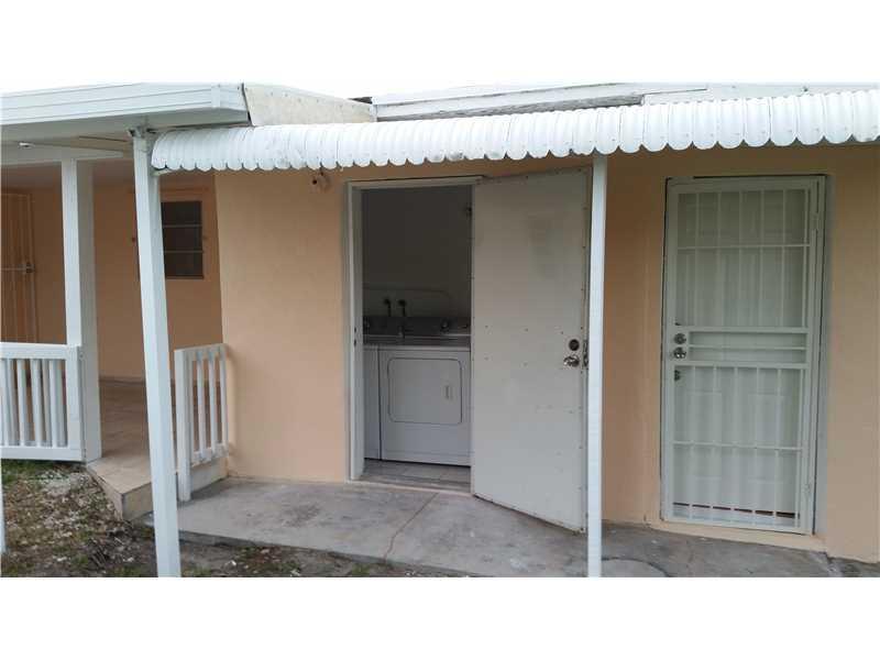 FLAMINGO VILLAGE - Residential