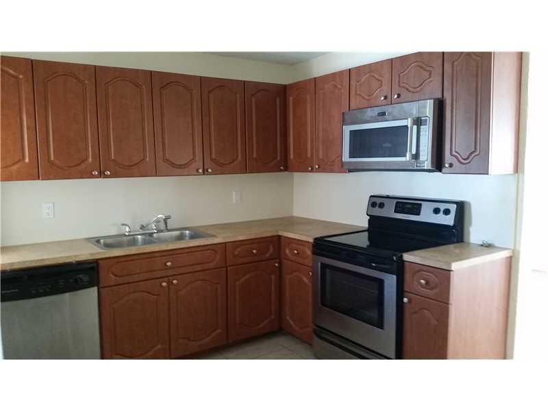 FLAMINGO VILLAGE - Residential