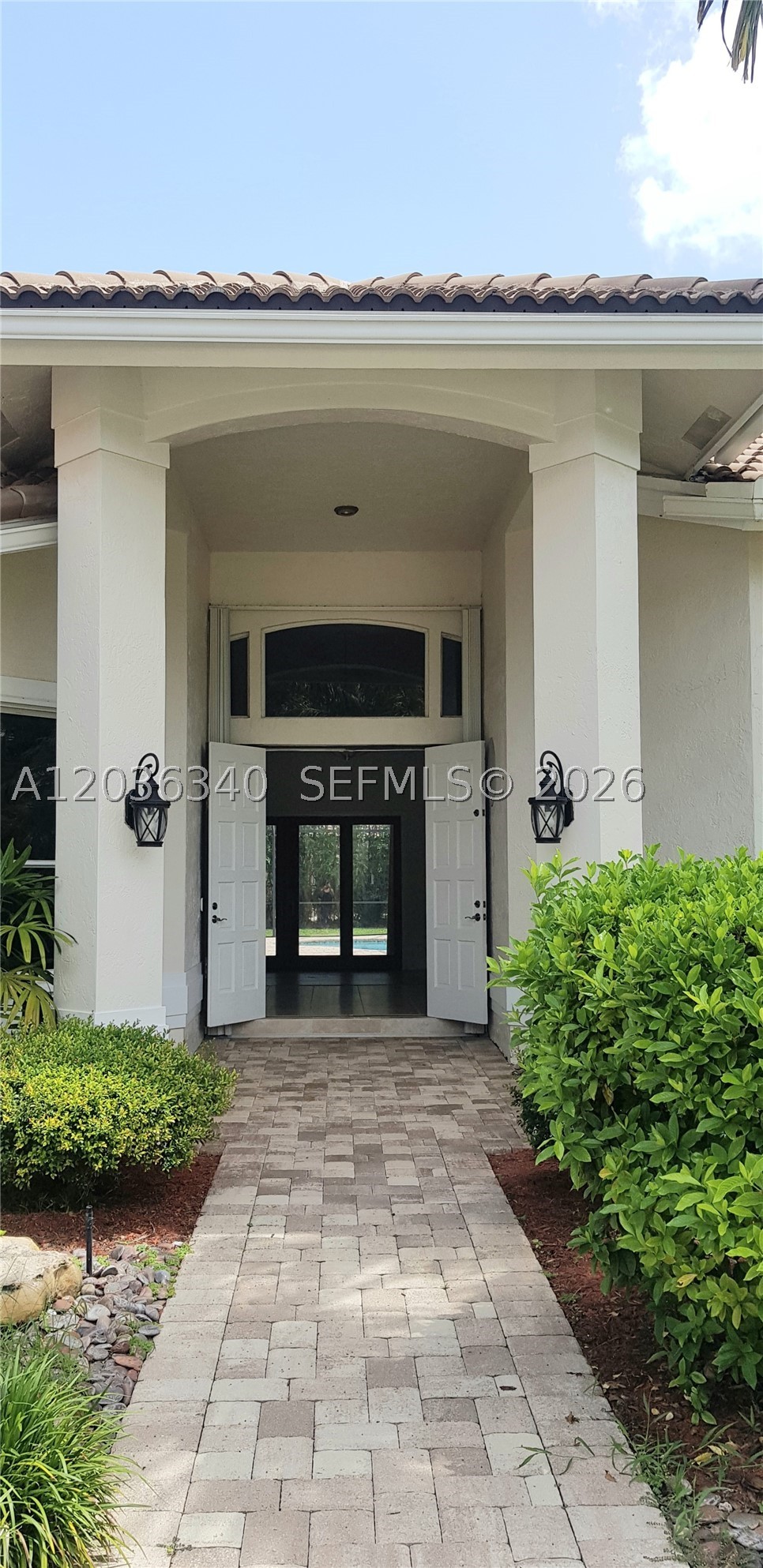 SECTOR 6 - Residential Lease