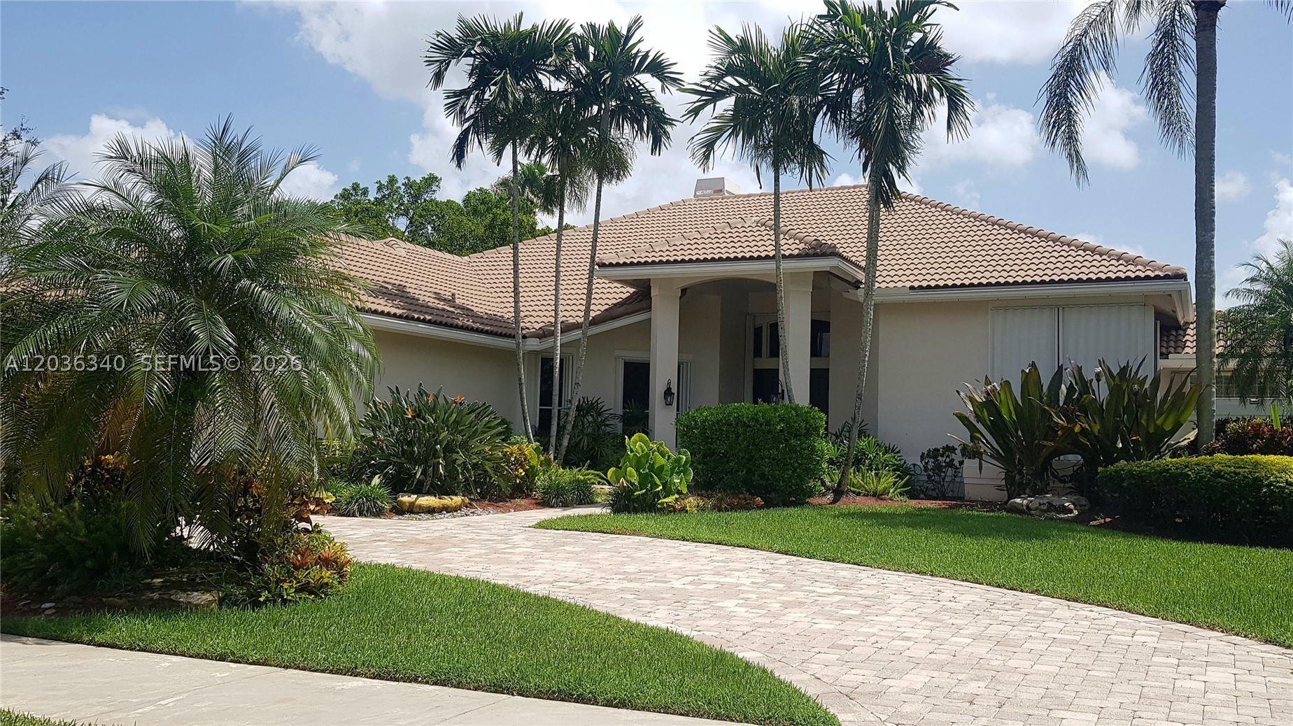 SECTOR 6 - Residential Lease