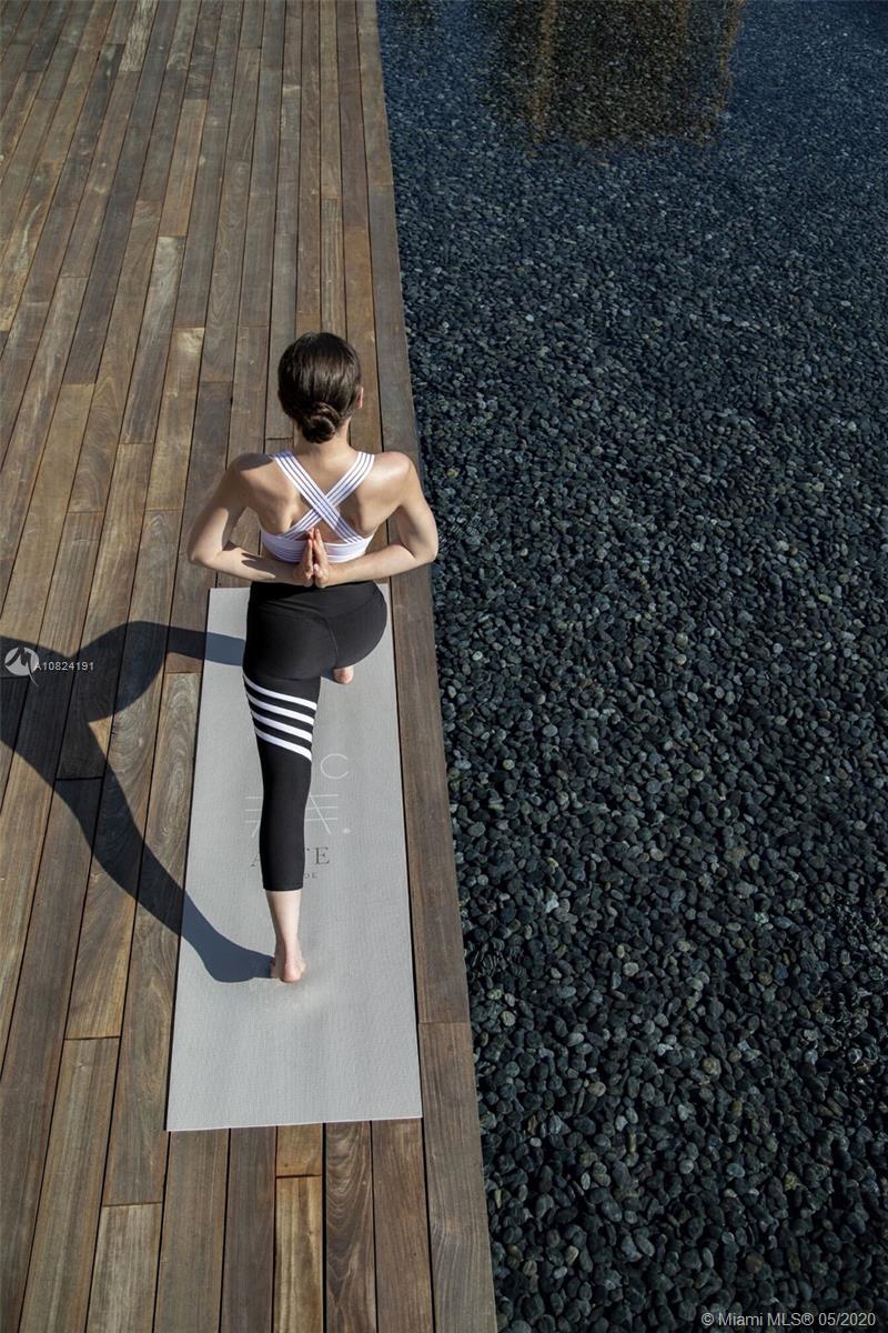 Arte Surfside - Residential
