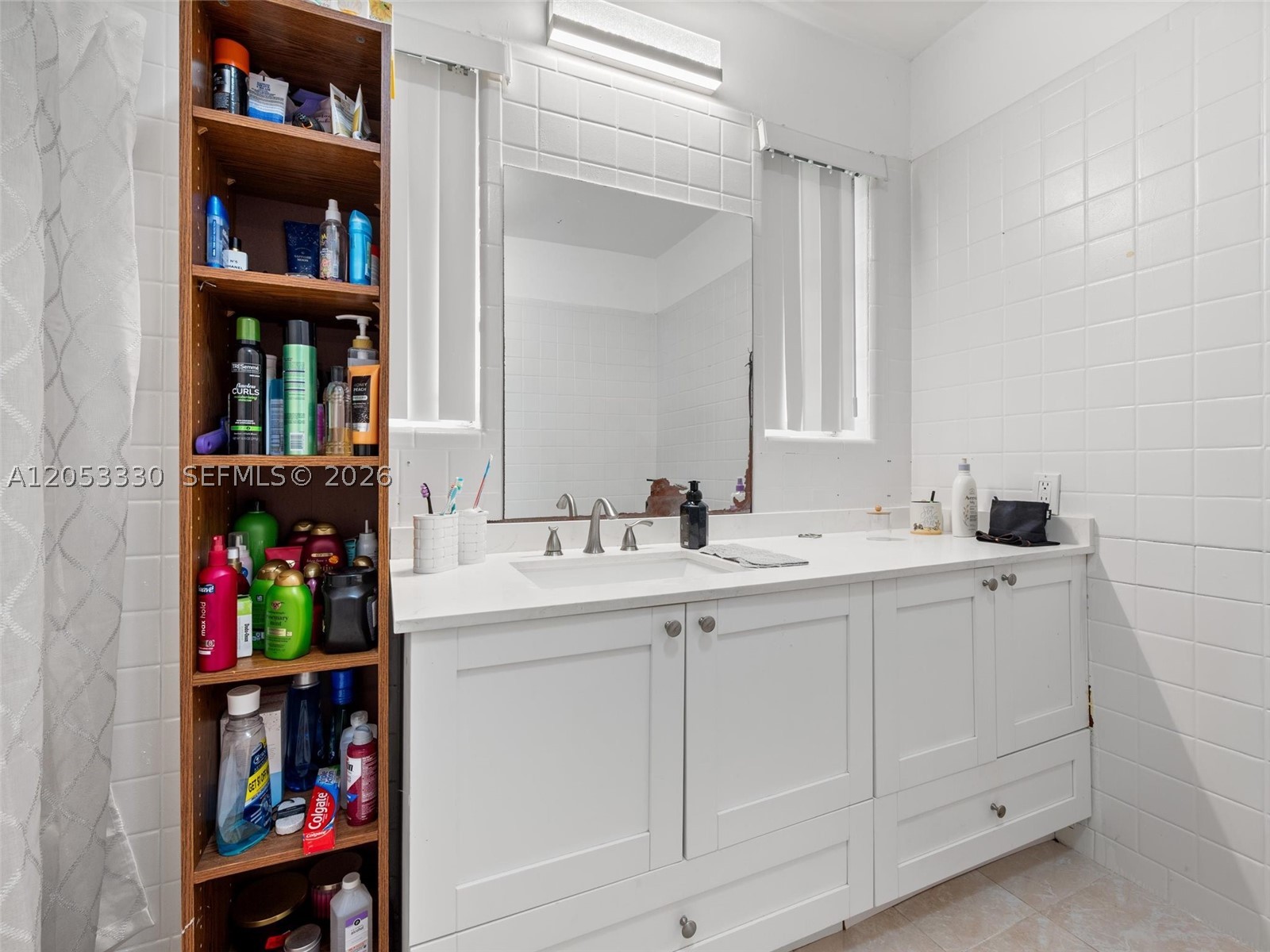 SUNNY ISLES INLAND - Residential Lease