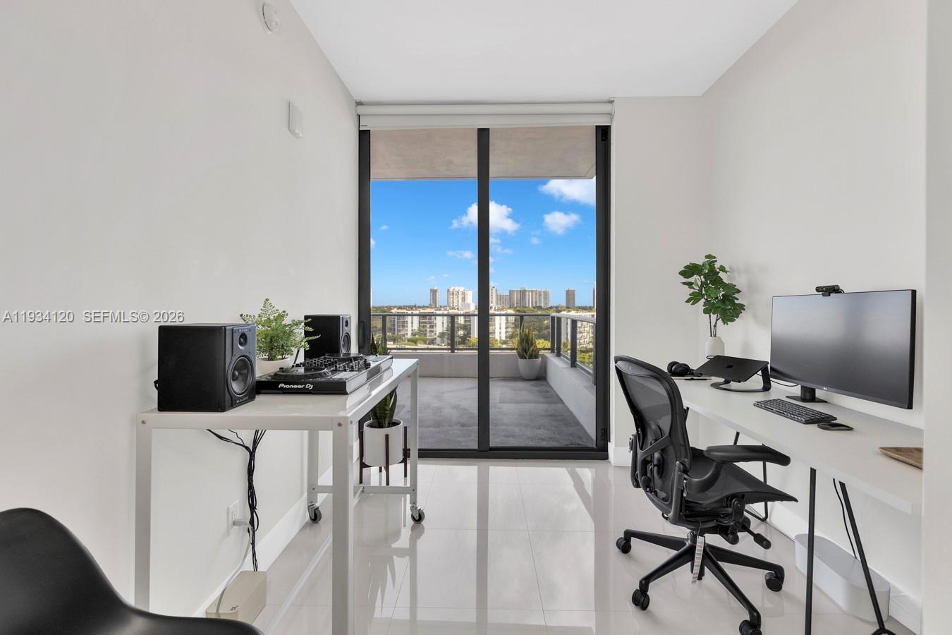 Aventura Park Square - Residential