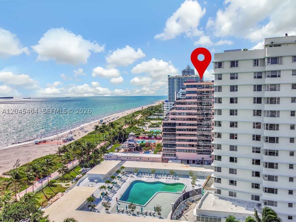 THE ALEXANDER CONDO - Residential