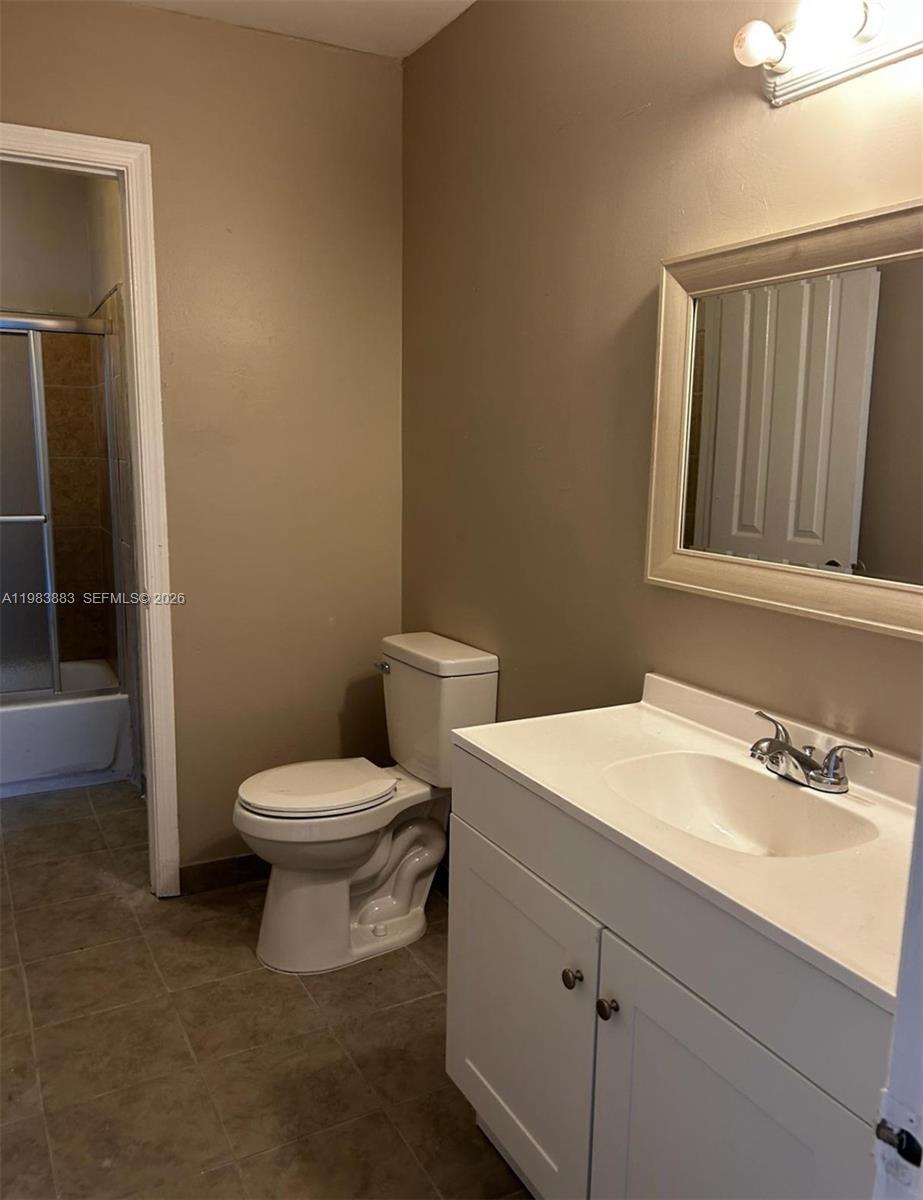 TAM O SHANTER VILLAS SEC - Residential