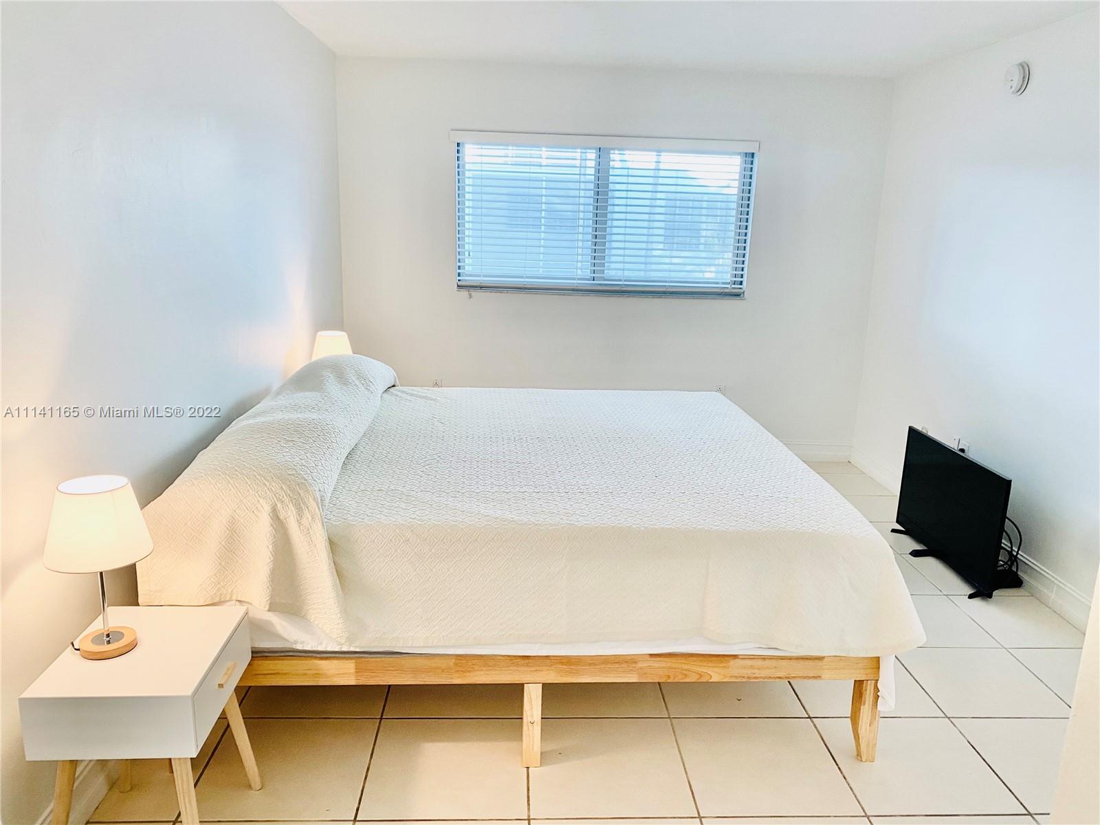 KEY BISCAYNE VI CONDO - Residential Lease