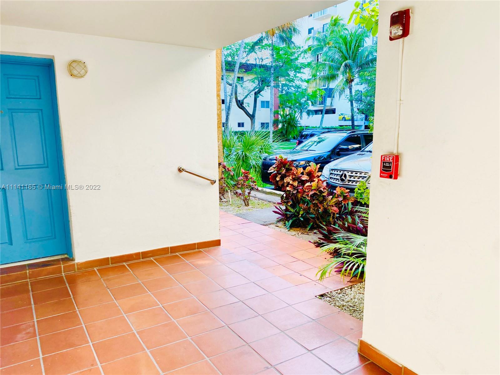 KEY BISCAYNE VI CONDO - Residential Lease