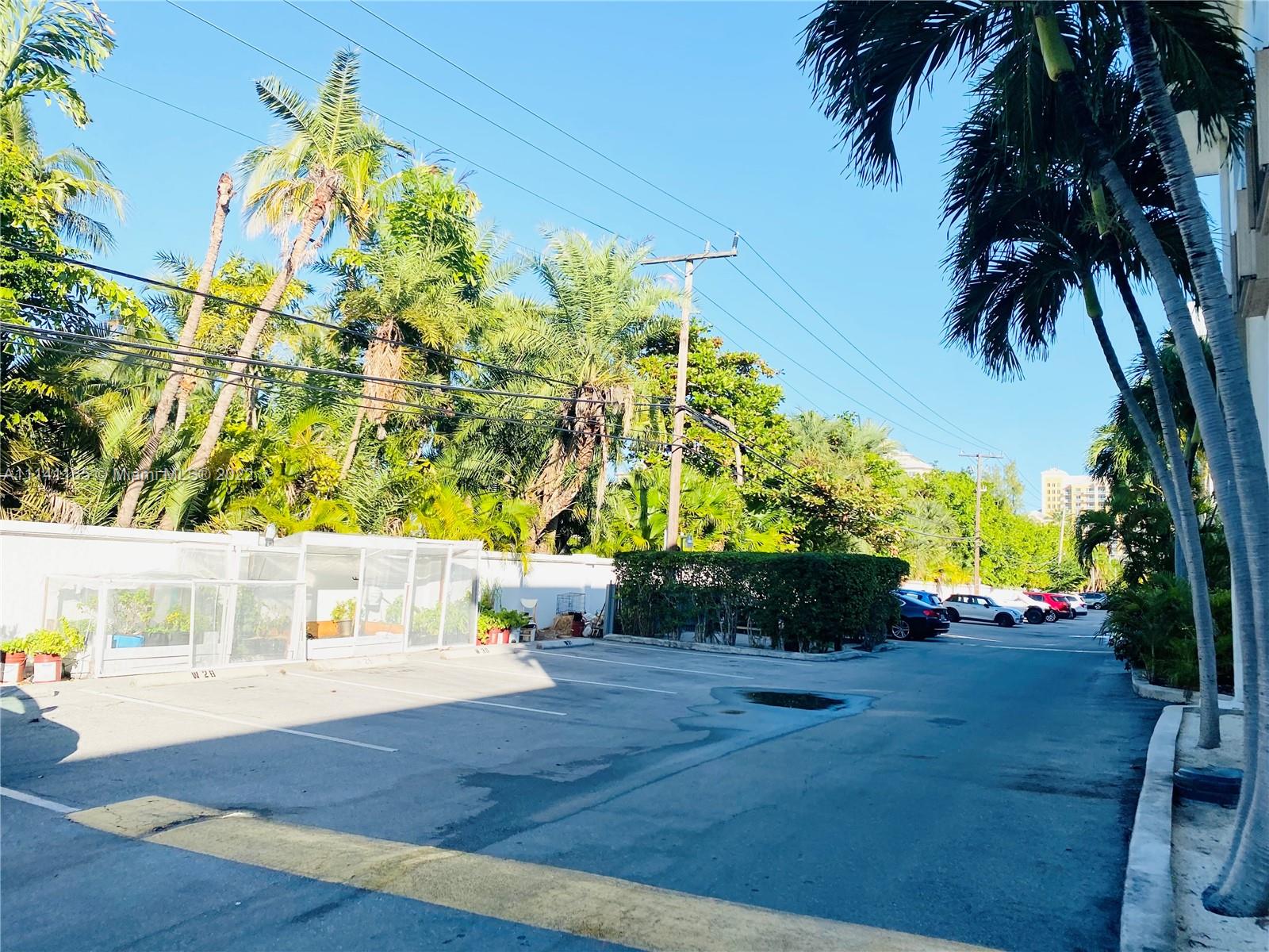 KEY BISCAYNE VI CONDO - Residential Lease