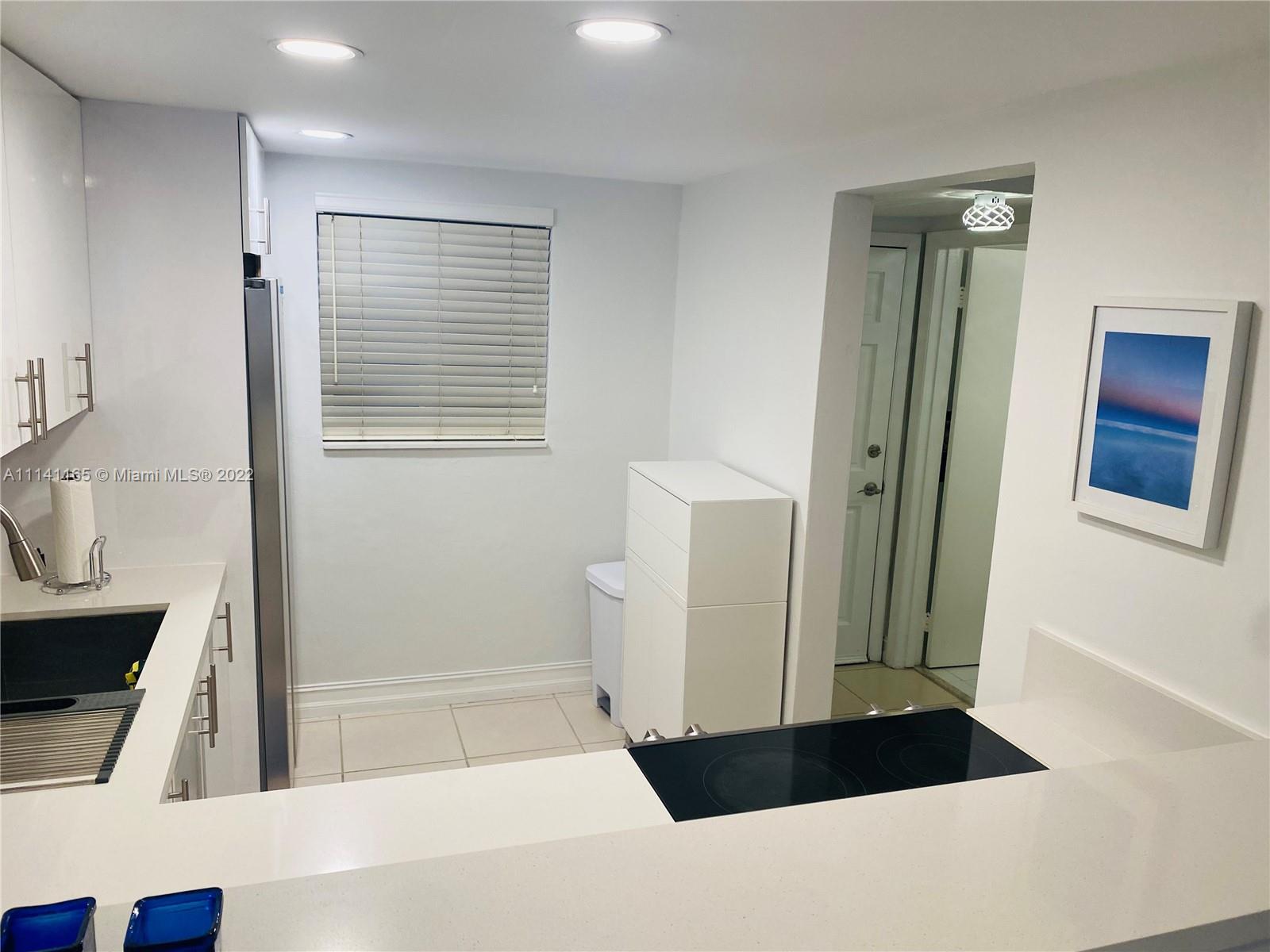 KEY BISCAYNE VI CONDO - Residential Lease