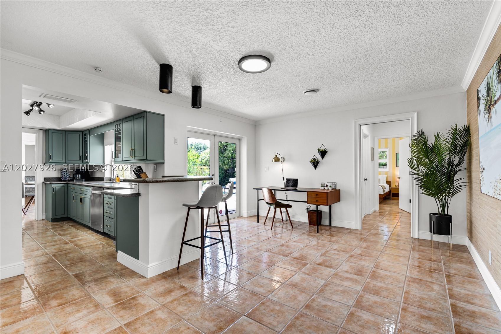 Imperial Point - Residential Lease
