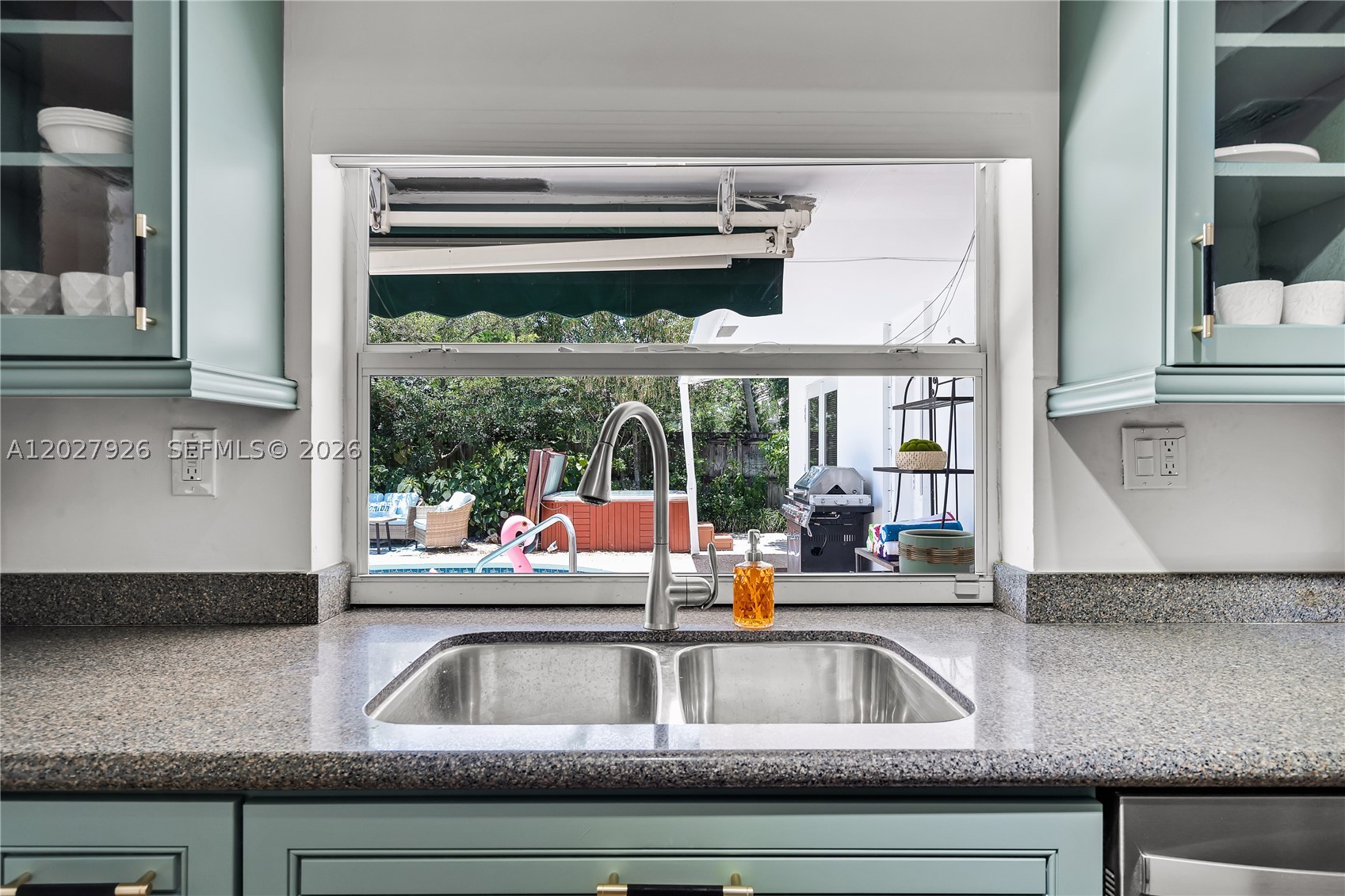Imperial Point - Residential Lease