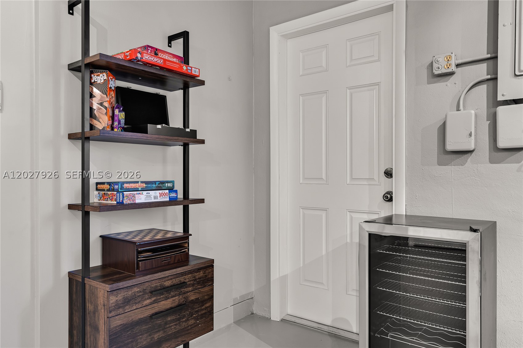 Imperial Point - Residential Lease
