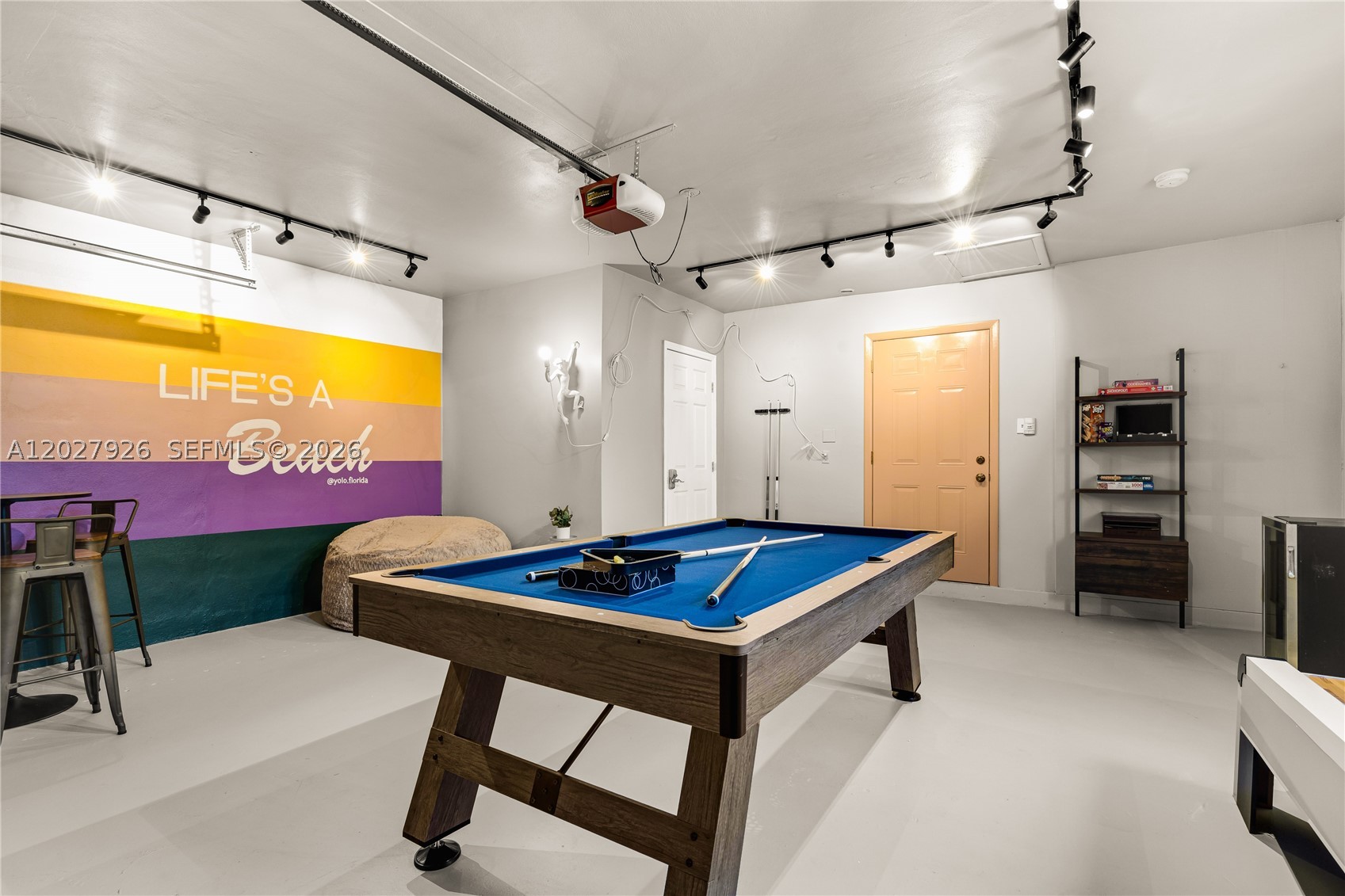 Imperial Point - Residential Lease