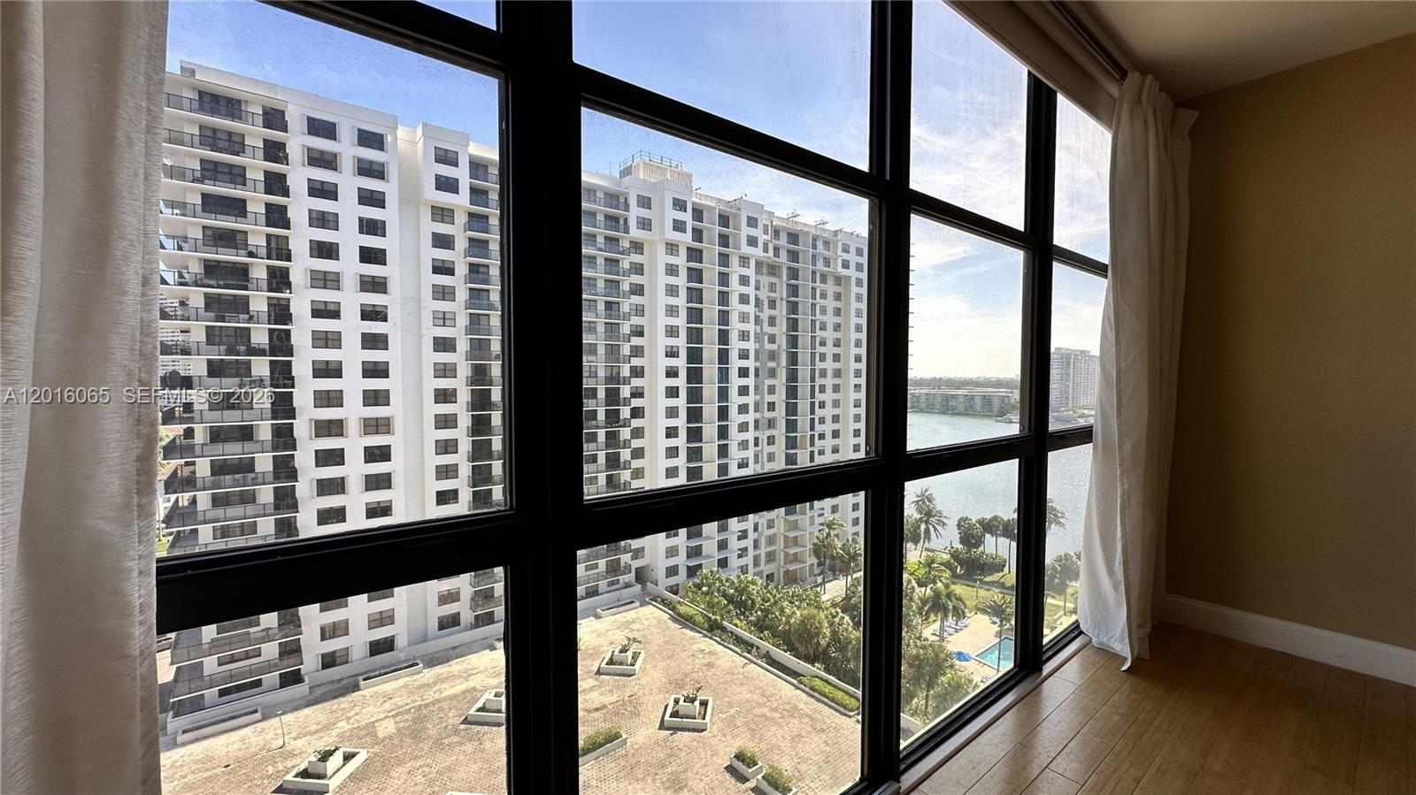 TOWER AT BISCAYNE COVE CO - Residential