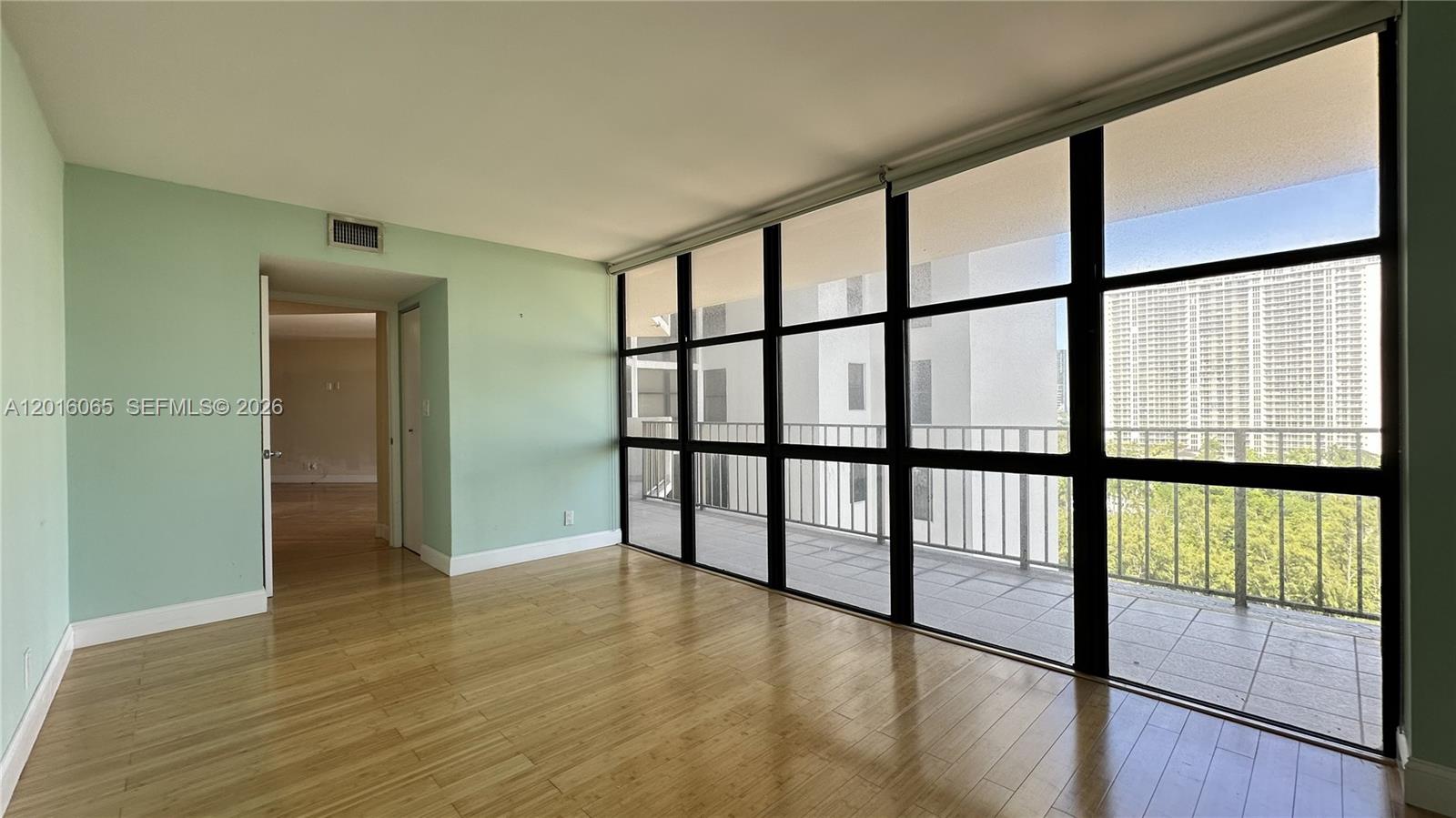 TOWER AT BISCAYNE COVE CO - Residential
