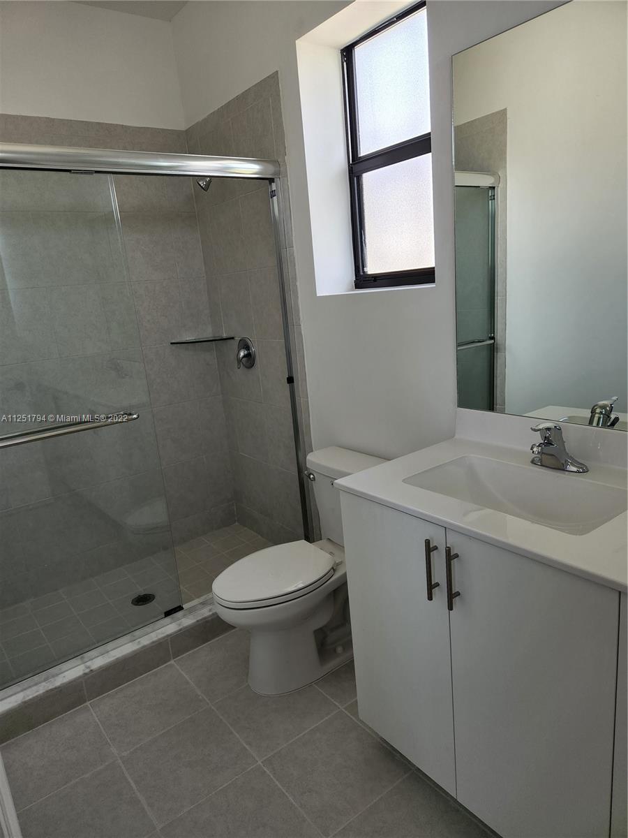 VIA VENTURA NEIGHBORHOOD - Residential Lease