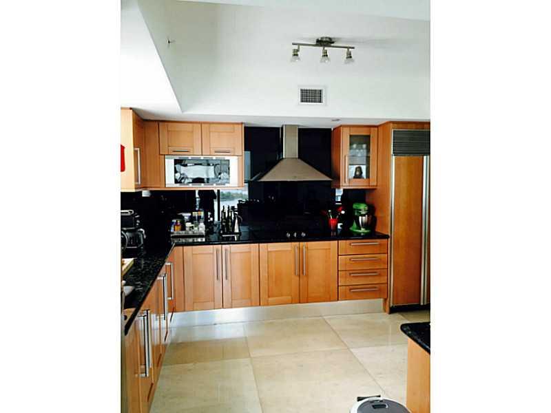THE PENINSULA II CONDO - Residential Lease