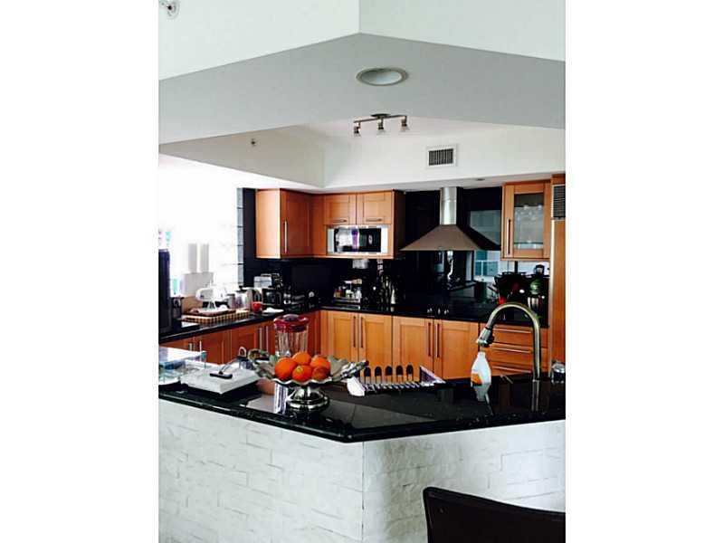 THE PENINSULA II CONDO - Residential Lease