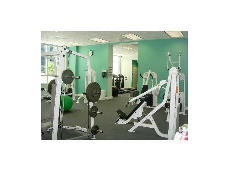 BRICKELL BAY PLAZA CONDO - Residential Lease