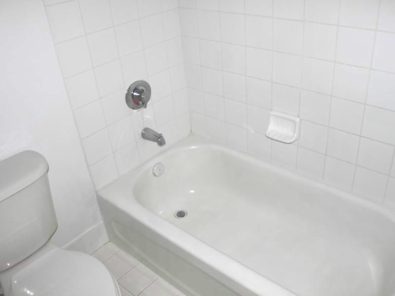 BRICKELL BAY PLAZA CONDO - Residential Lease