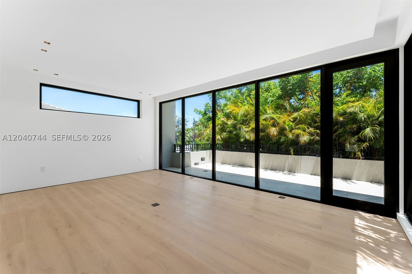 TROPICAL ISLE HOMES SUB 4 - Residential