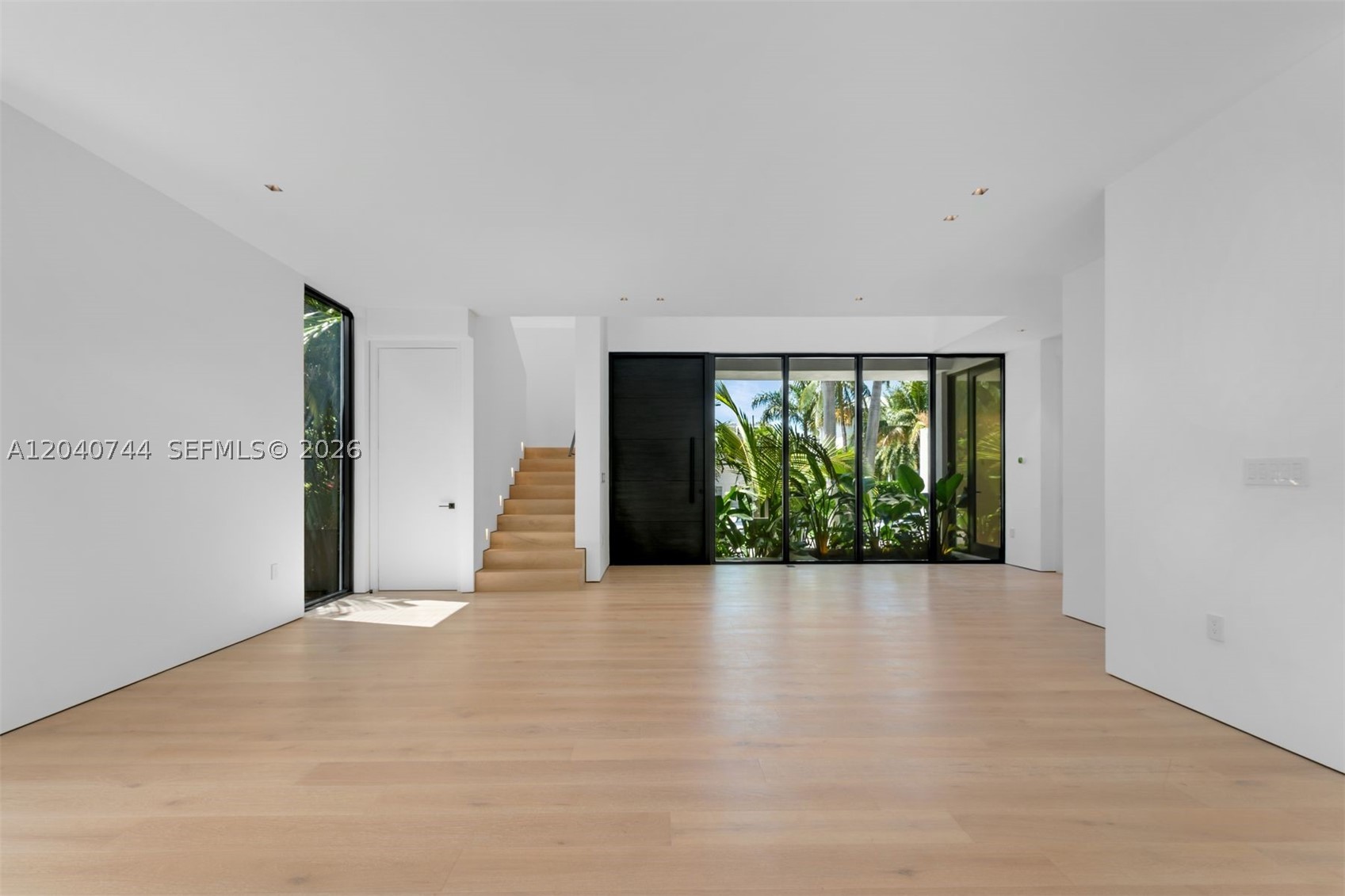 TROPICAL ISLE HOMES SUB 4 - Residential