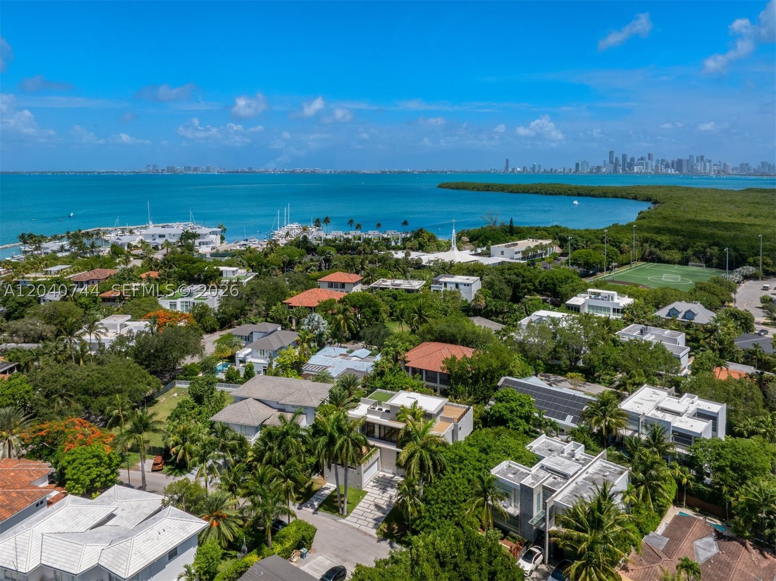 TROPICAL ISLE HOMES SUB 4 - Residential