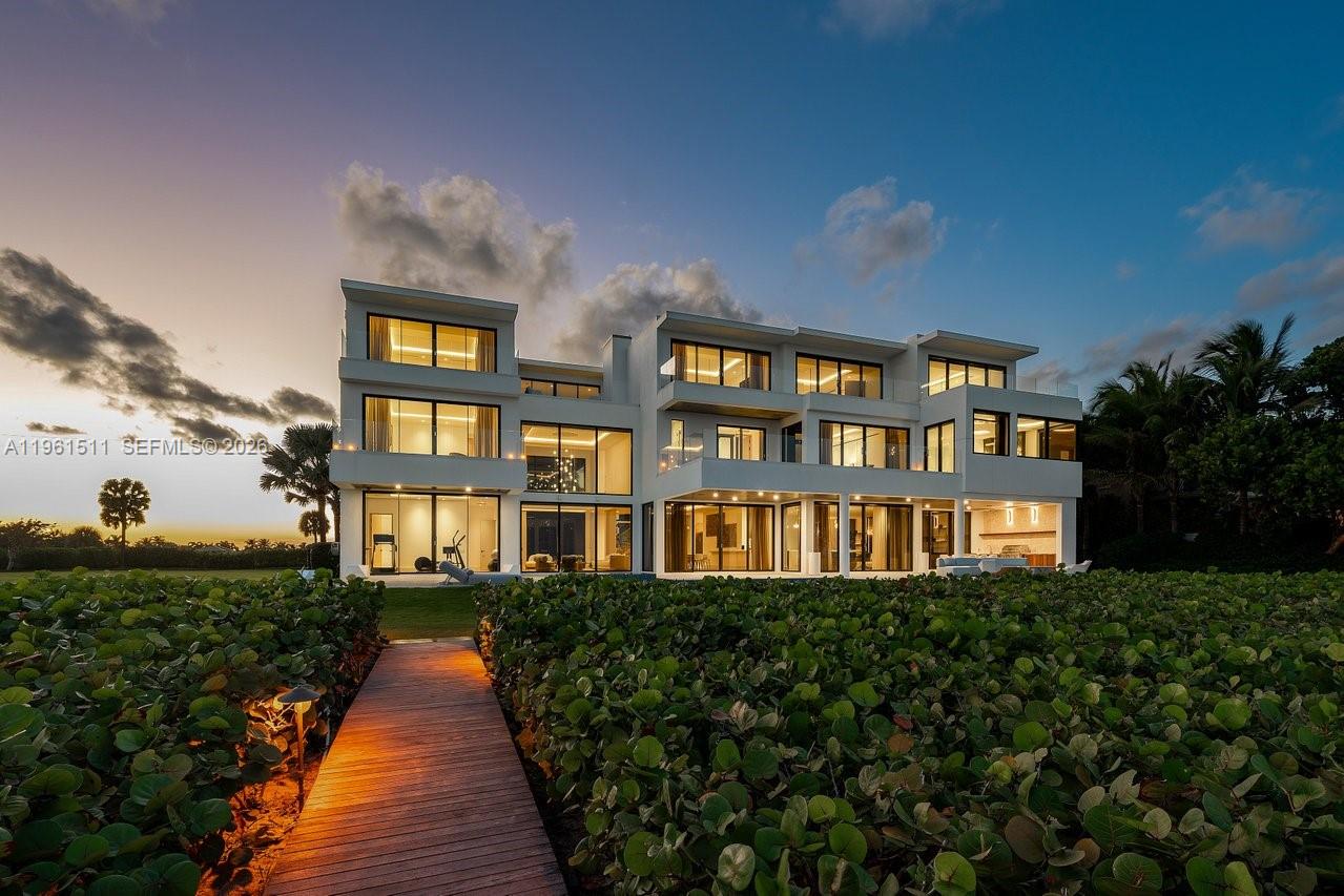HILLSBORO MILE - Residential