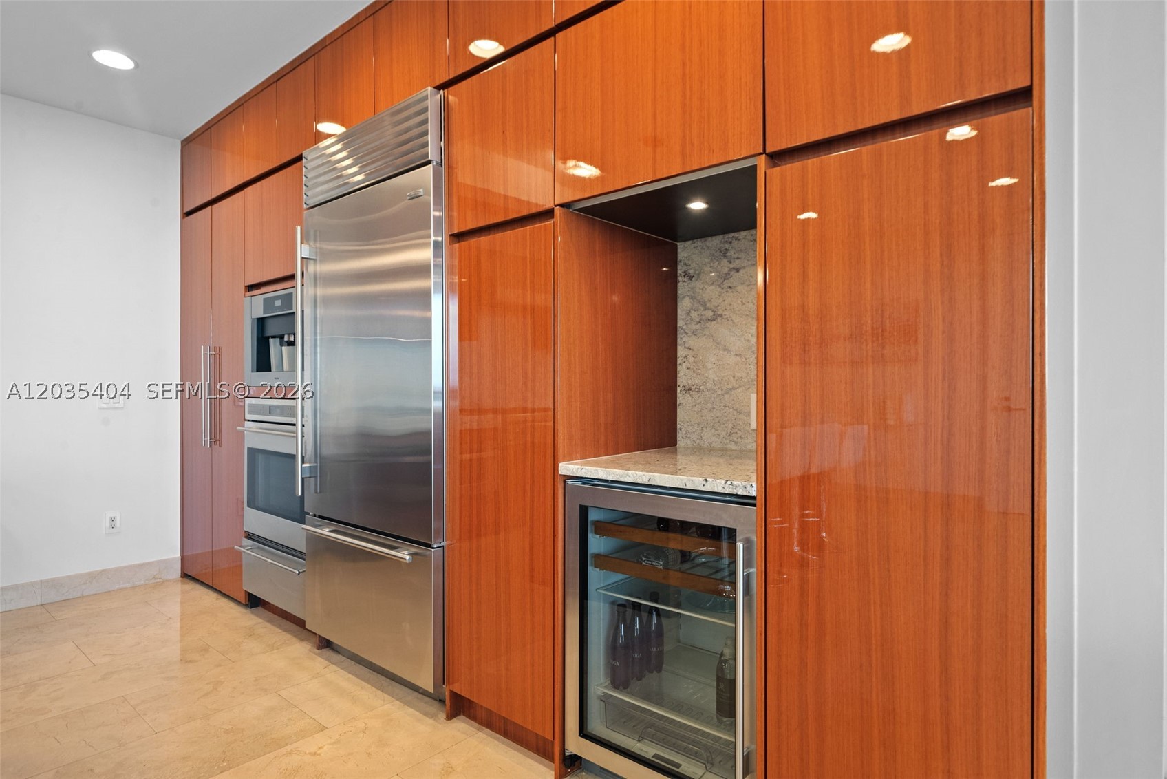 BAL HARBOUR NORTH SOUTH C - Residential Lease