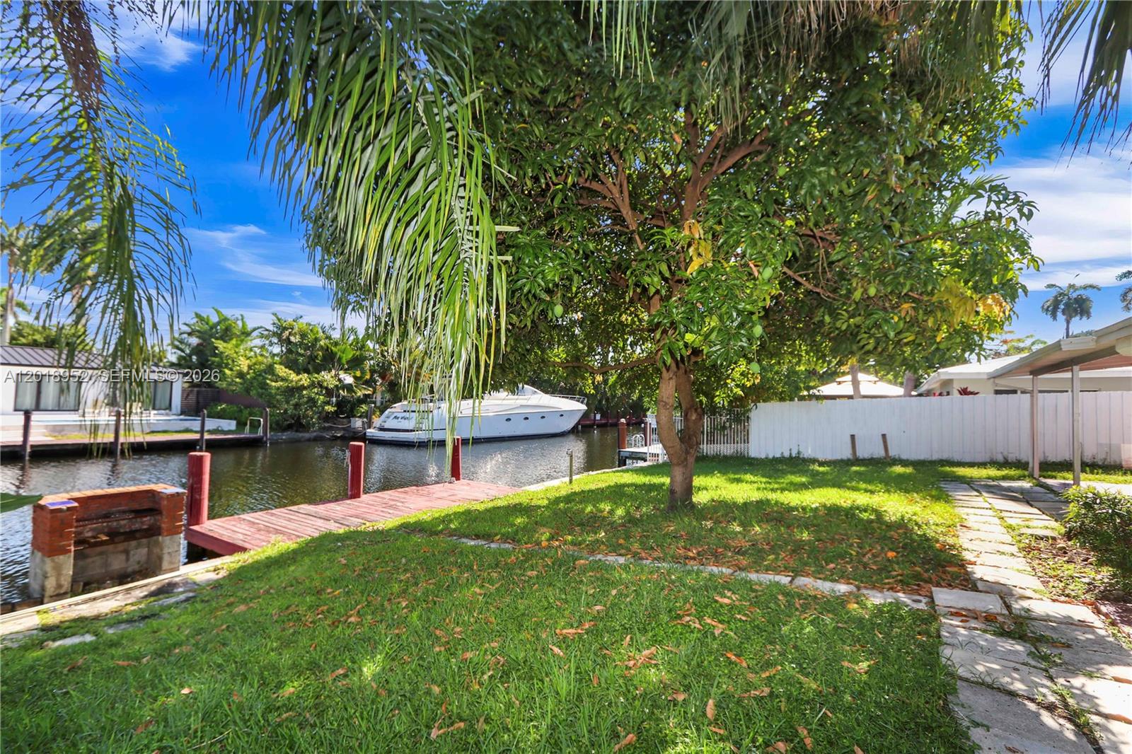 SOUTH NEW RIVER ISLES SEC - Residential