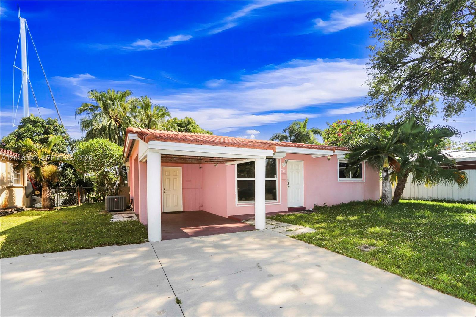 SOUTH NEW RIVER ISLES SEC - Residential