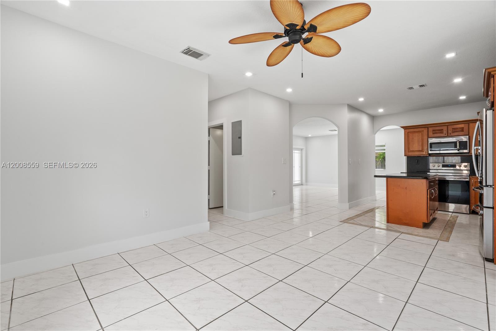 MONACO ESTATES AT KENDALL - Residential