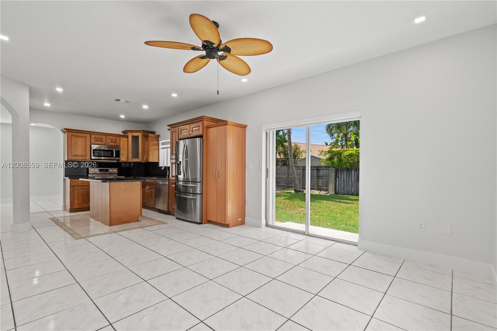MONACO ESTATES AT KENDALL - Residential