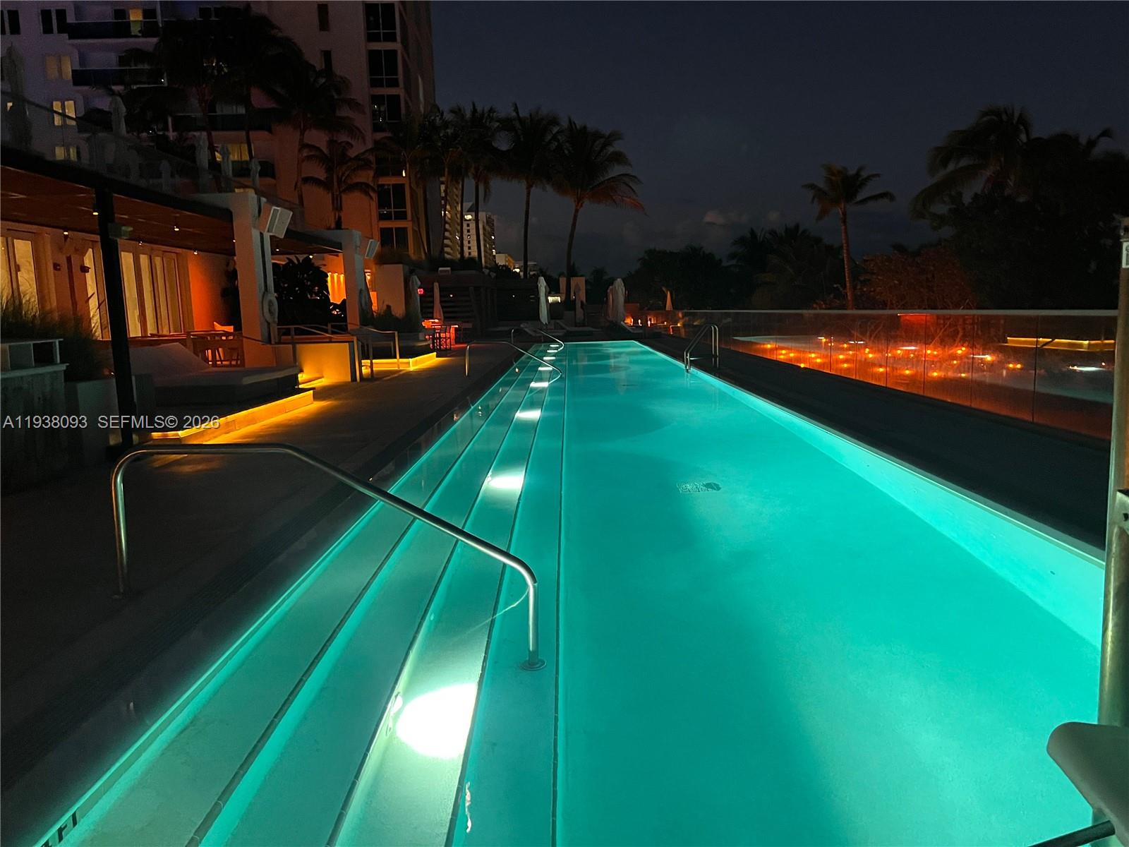RONEY PALACE CONDO - Residential