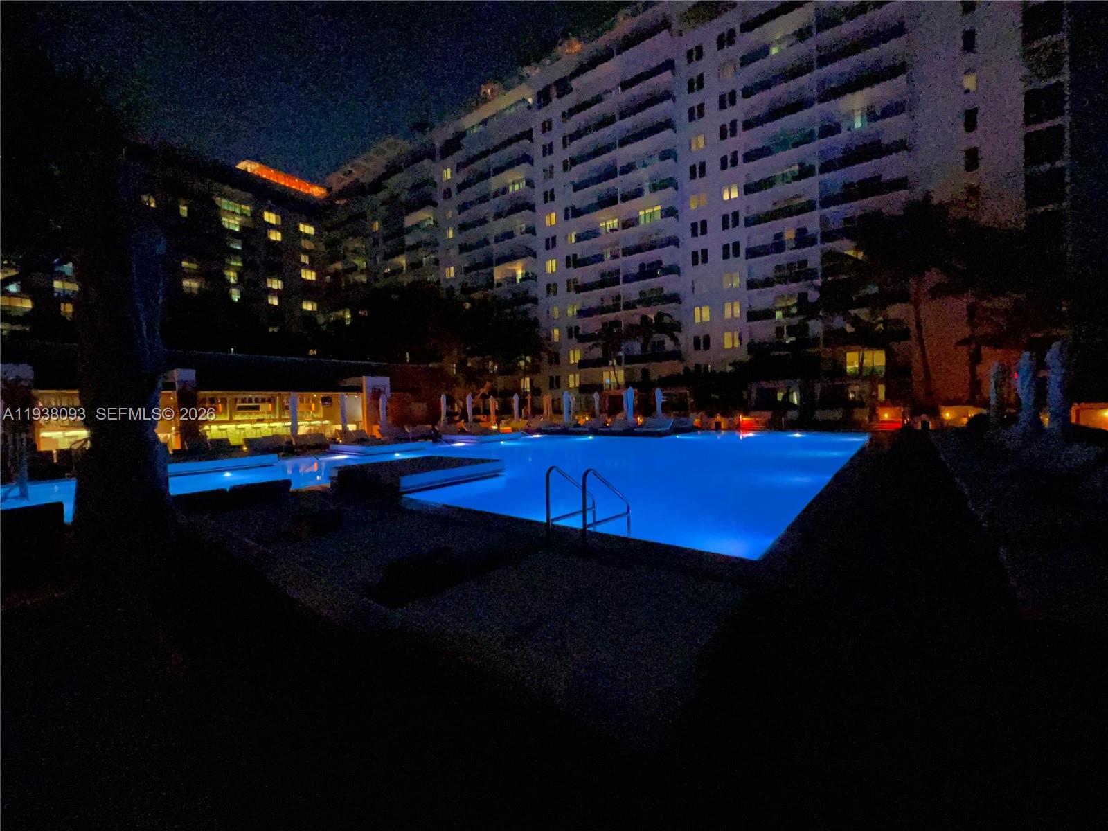 RONEY PALACE CONDO - Residential