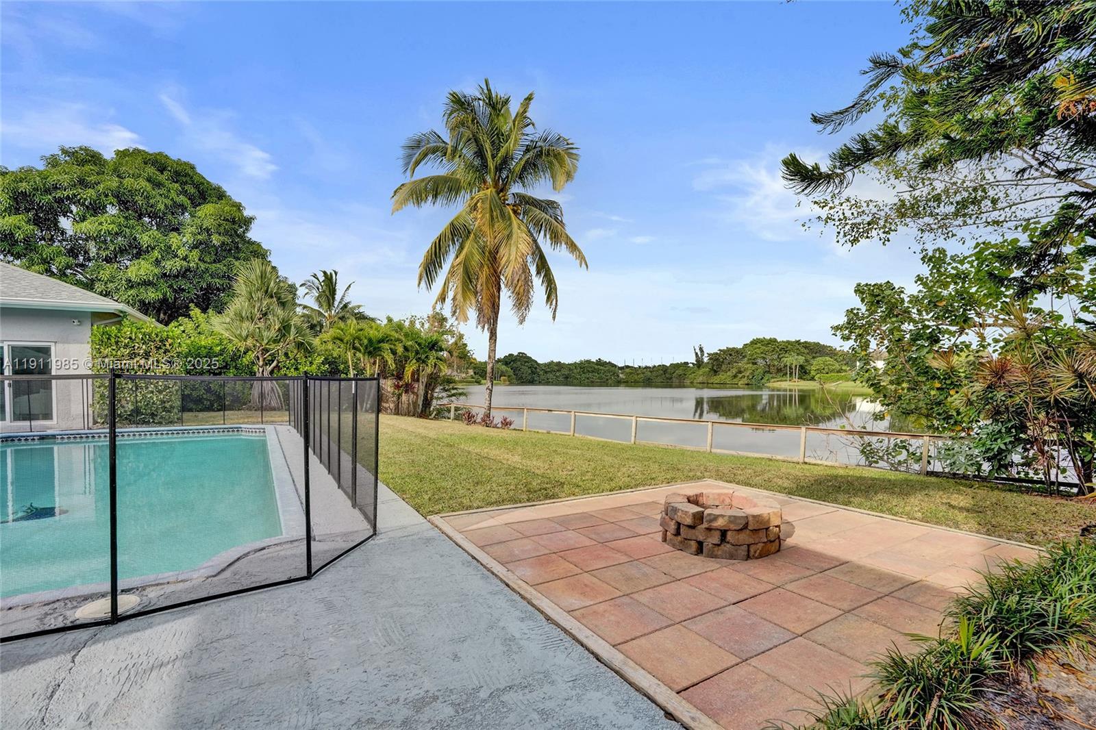 DAVIDE ISLE - Residential Lease