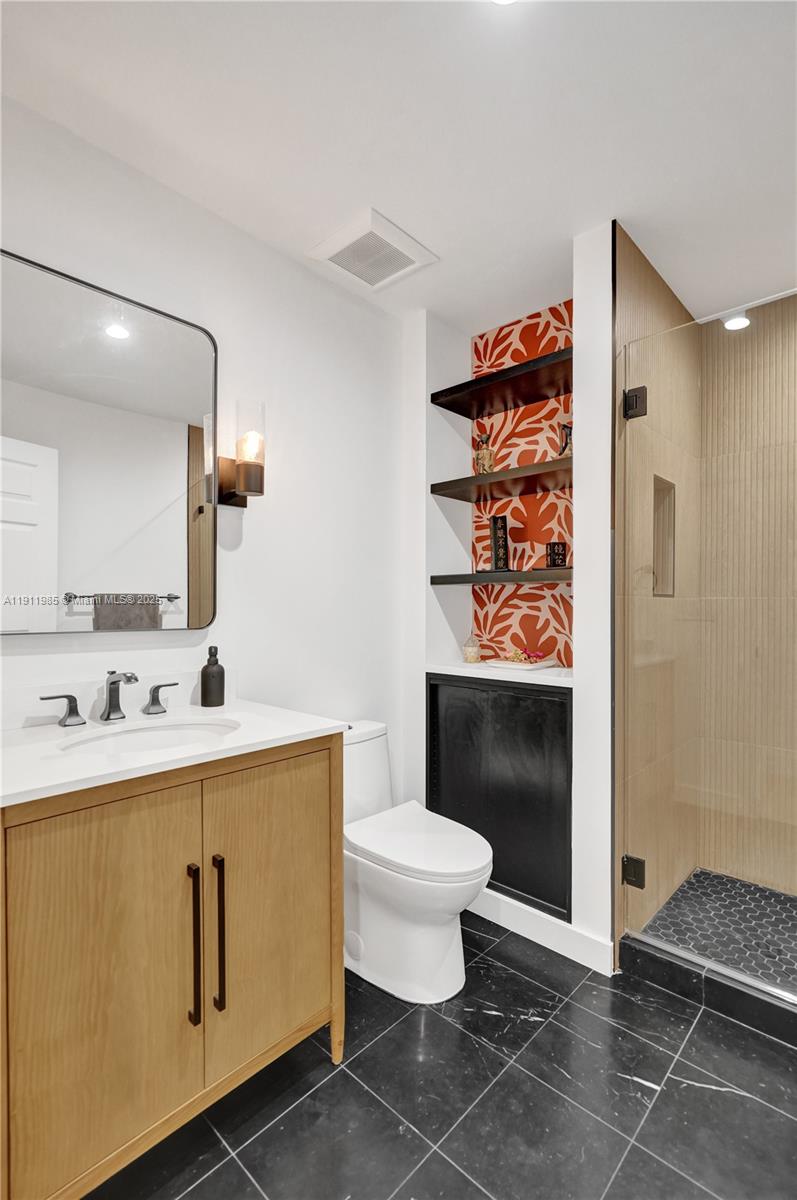 DAVIDE ISLE - Residential Lease