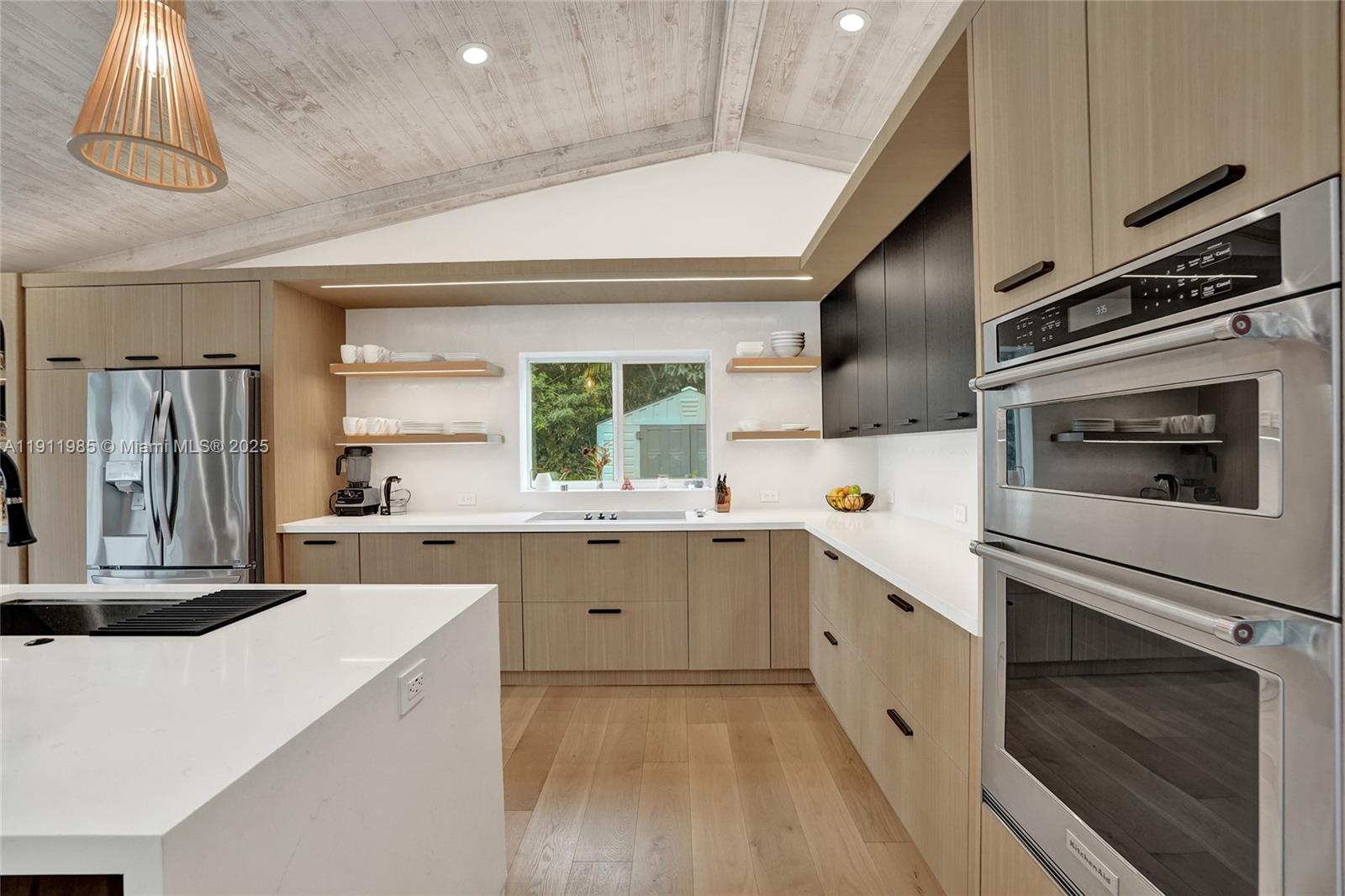 DAVIDE ISLE - Residential Lease
