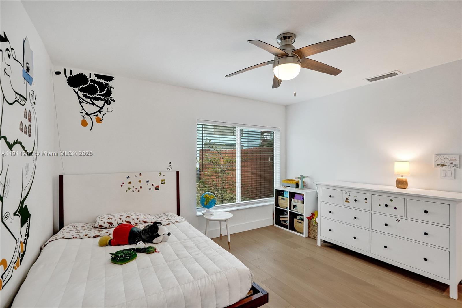 DAVIDE ISLE - Residential Lease