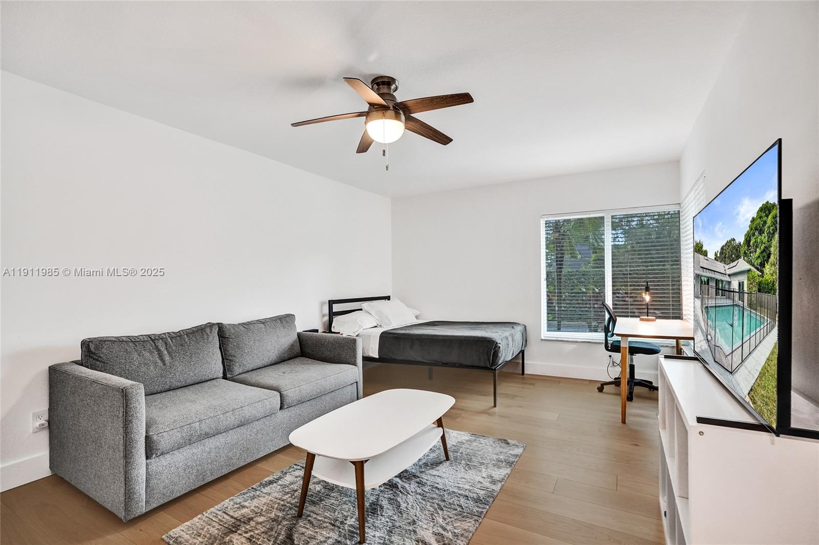 DAVIDE ISLE - Residential Lease