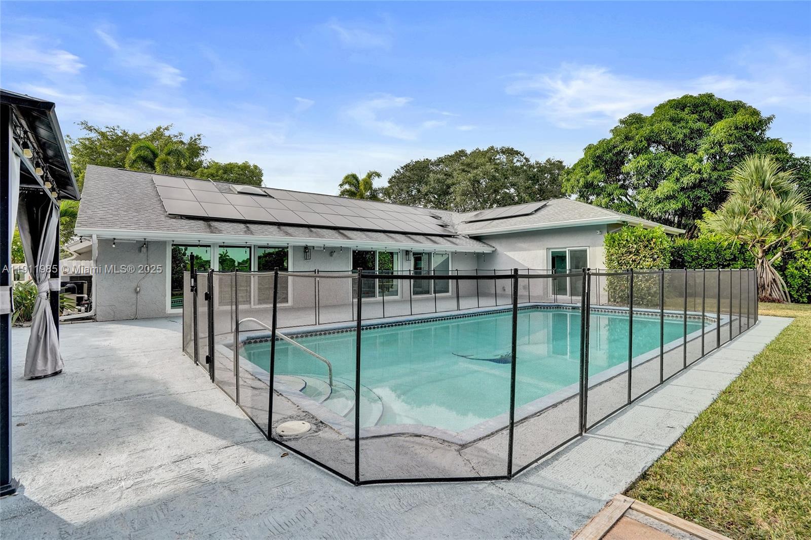 DAVIDE ISLE - Residential Lease