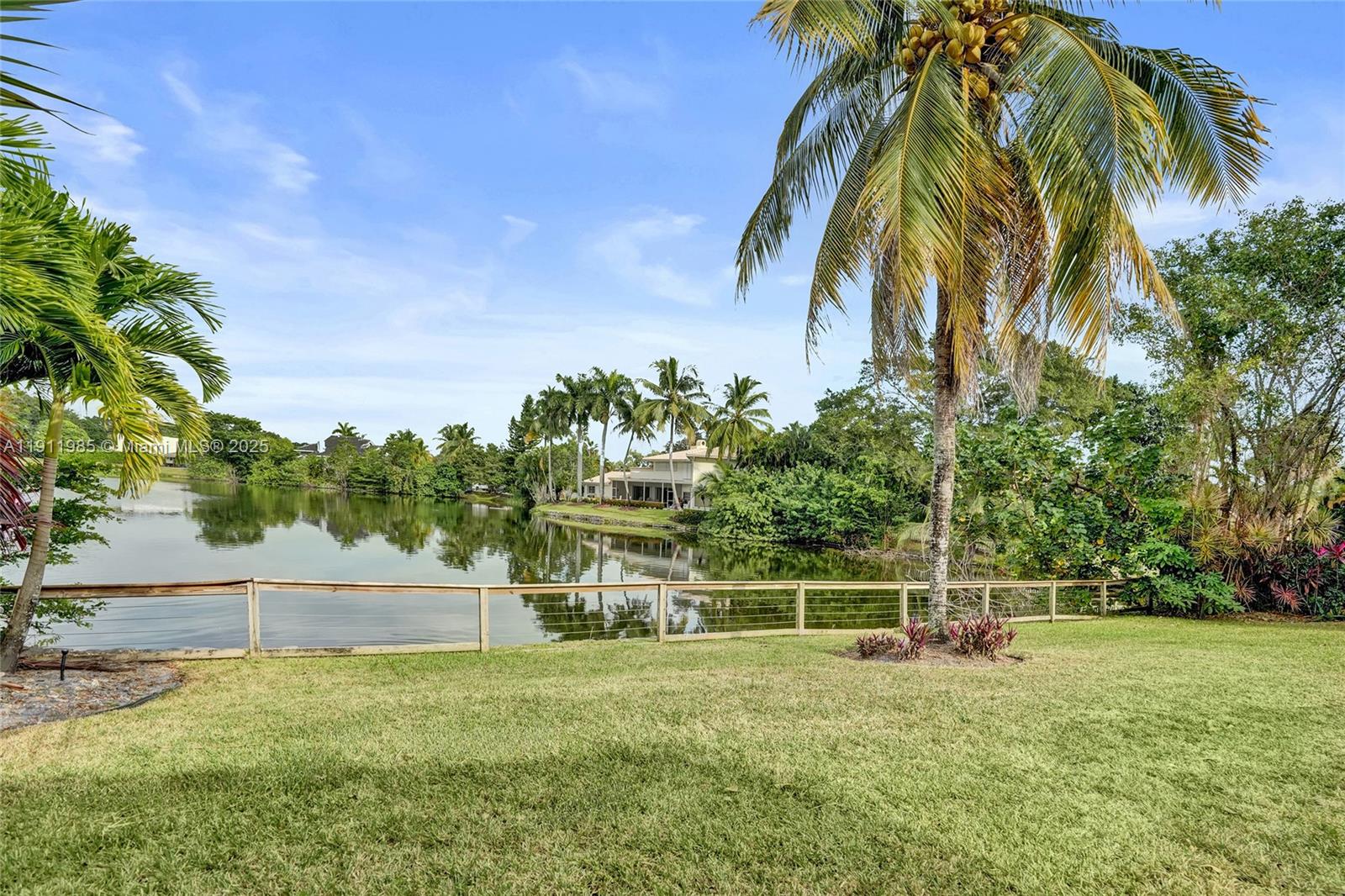DAVIDE ISLE - Residential Lease