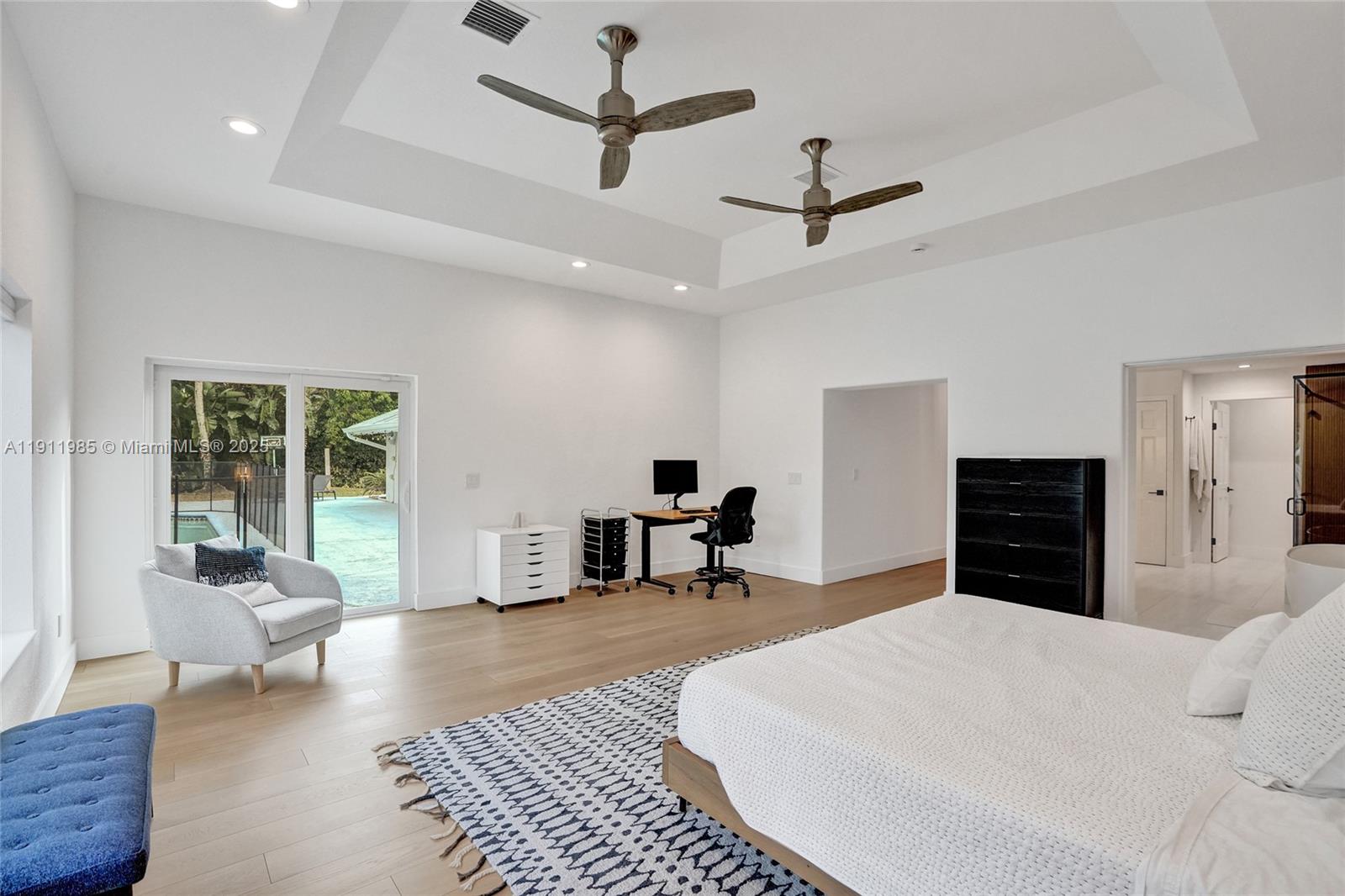 DAVIDE ISLE - Residential Lease