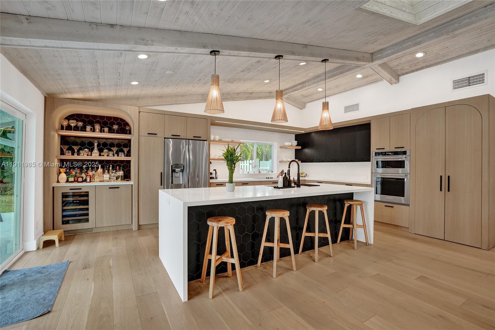DAVIDE ISLE - Residential Lease