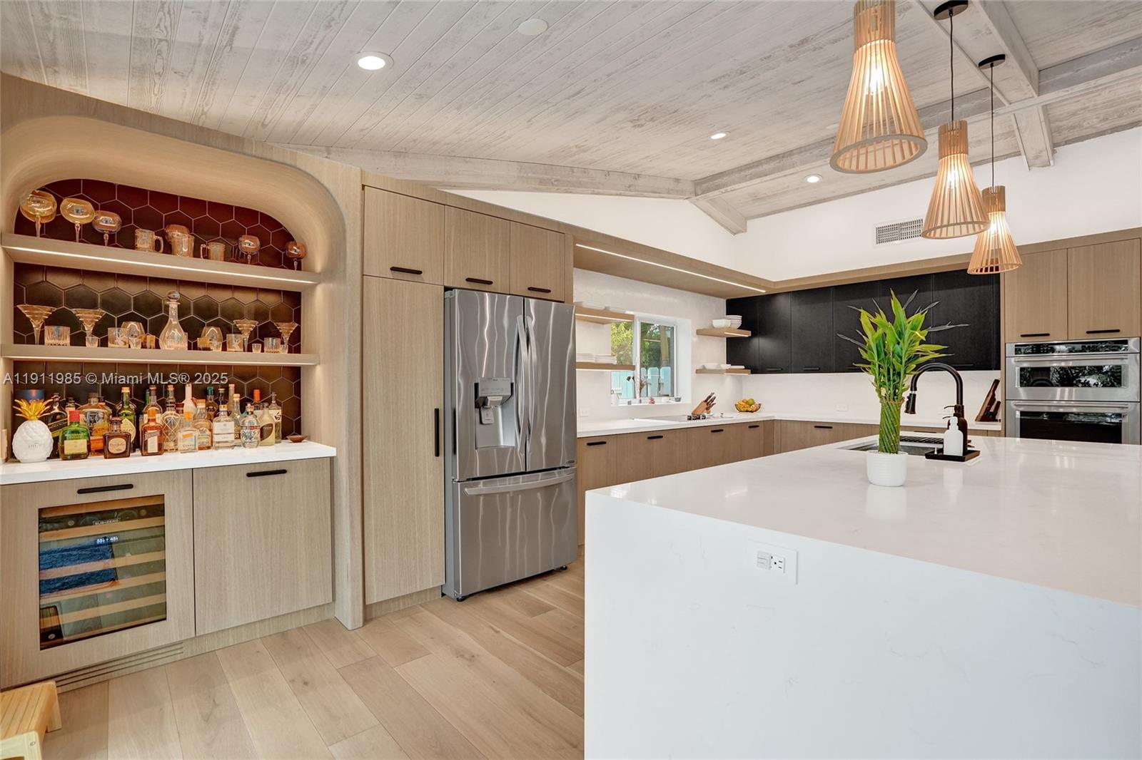 DAVIDE ISLE - Residential Lease