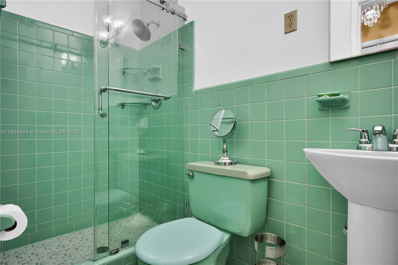 C GAB GRANADA SEC REV - Residential