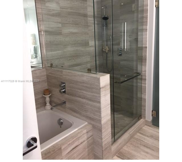 OCEANA KEY BISCAYNE CONDO - Residential Lease
