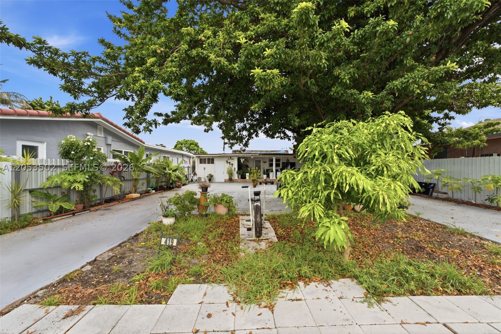EAST HIALEAH - Residential