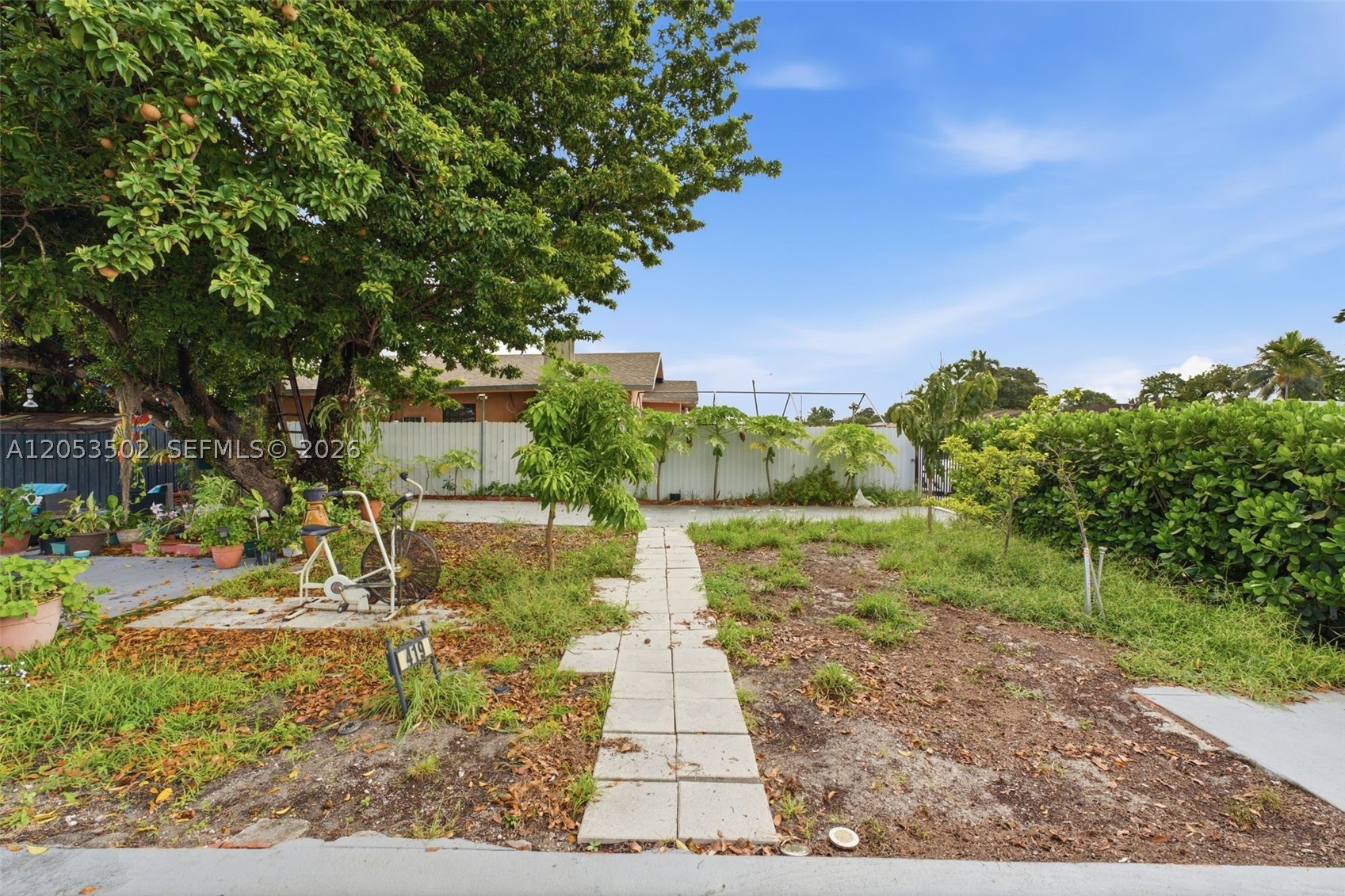 EAST HIALEAH - Residential