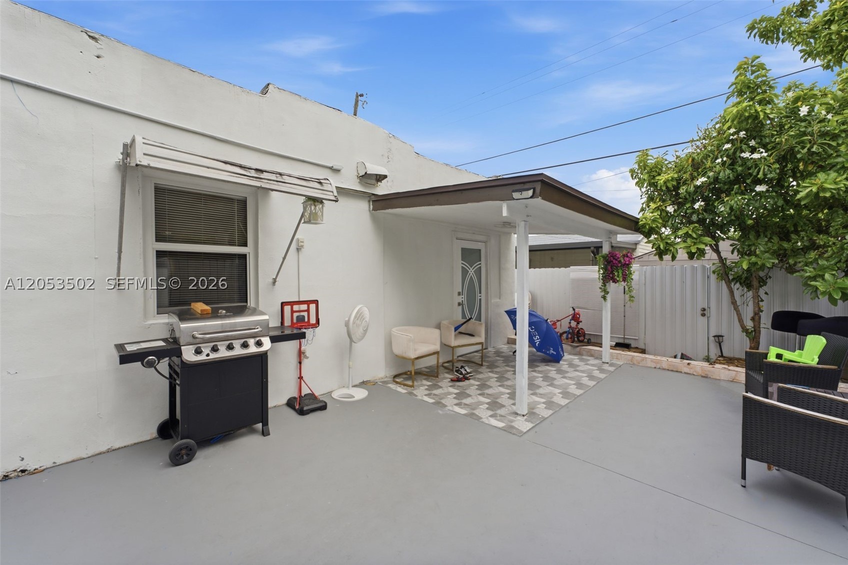 EAST HIALEAH - Residential